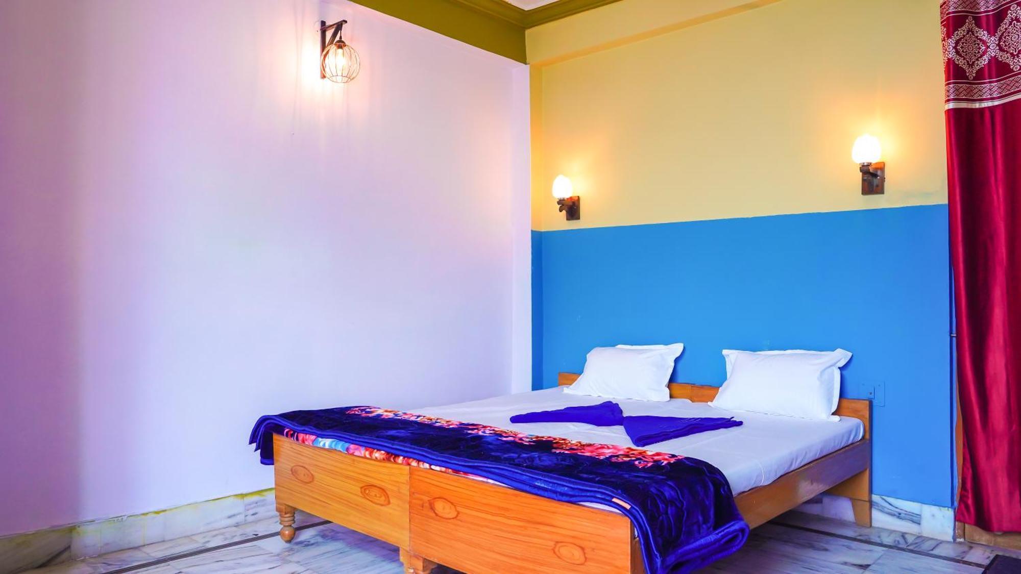 Safar Hostel Puškar Exteriér fotografie